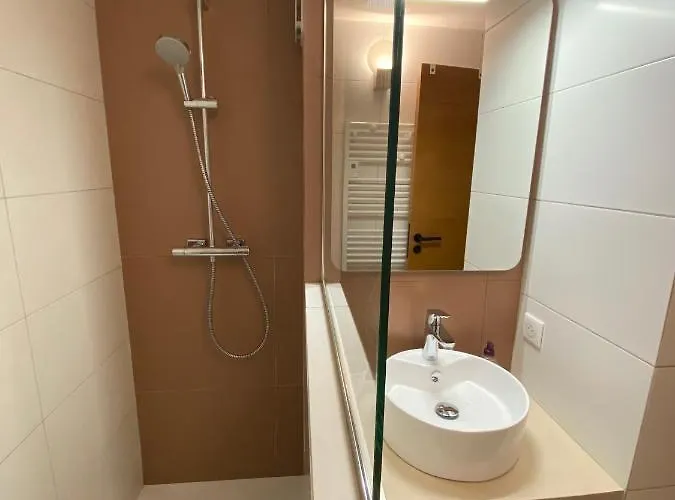 L'arbousier Bed & Breakfast 3*